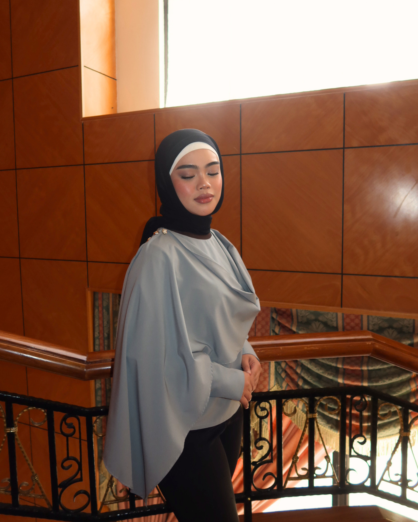 Suraya Cape Top
