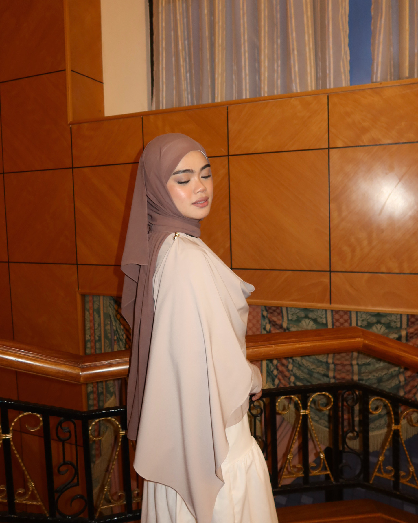Suraya Cape Top
